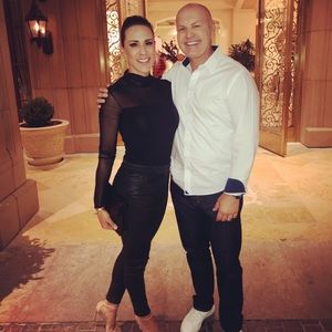 Meet your Posher, Dana